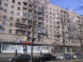 131 серия. Цены на остекление балконов и лоджий для типовых домов различных серий в Санкт-Петербурге.
